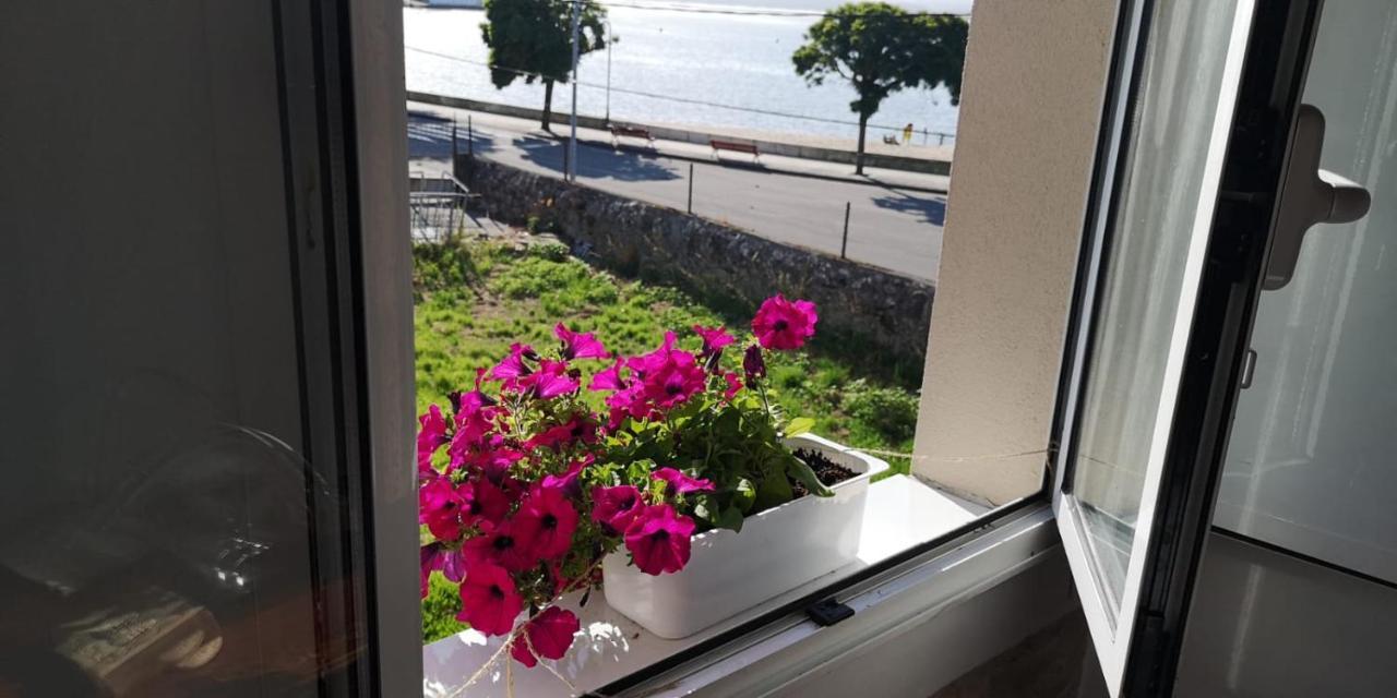 La Casucha Junto Al Mar Villa Vilagarcia de Arousa Buitenkant foto